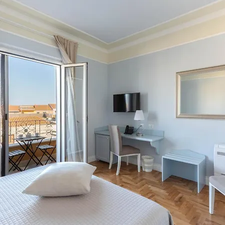 Aquae Sinis Diffuso 4*