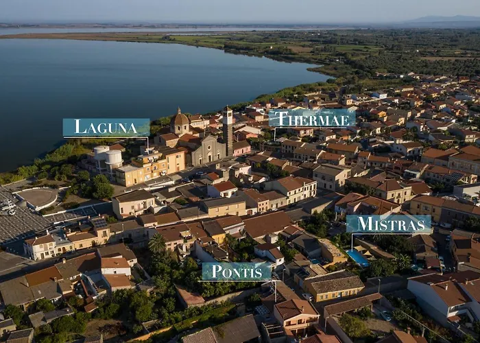 Aquae Sinis Diffuso ホテル