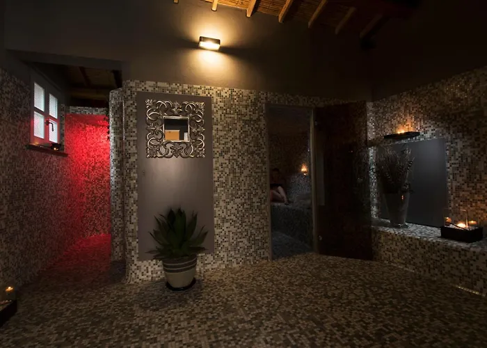 Aquae Sinis Diffuso ホテル